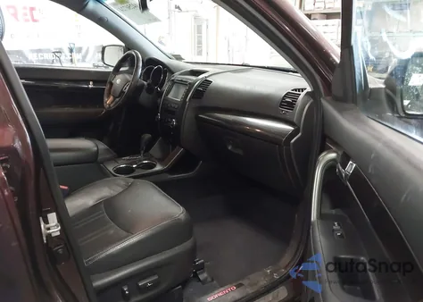 2012 Kia Sorento Sx V6 z USA, uszkodzony, nr VIN 5XYKWDA27CG306416